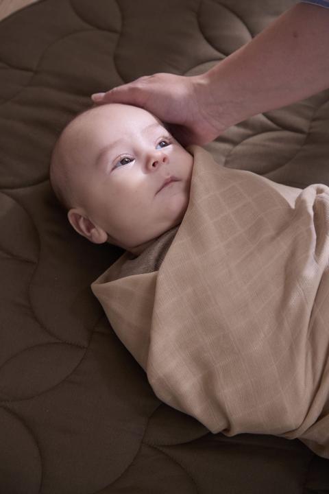 Actual product image Filibabba Muslin Swaddle Diaper 120x120 cm GOTS - Warm Grey (120 cm, 120 cm)