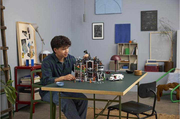 Immagine prodotto LEGO Arkham Asylum (76300, LEGO DC)