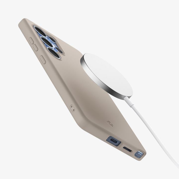 Actual product image Spigen Silicone Fit Mag case for Samsung Galaxy S25Ultra - titanium (Samsung Galaxy S25 Ultra)