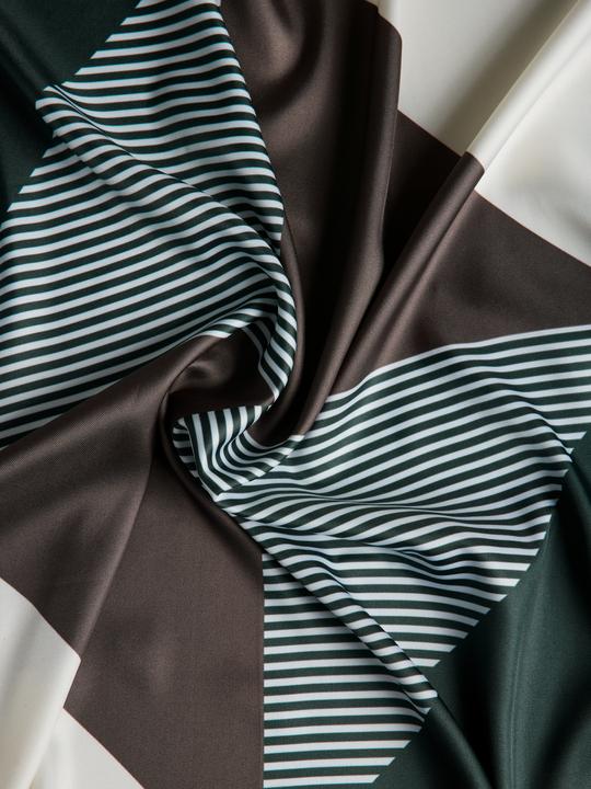 Actual product image Pieces PCMOLLY Schal