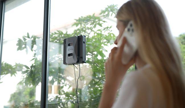 Actual product image Eziclean Windobot S6 Ultra