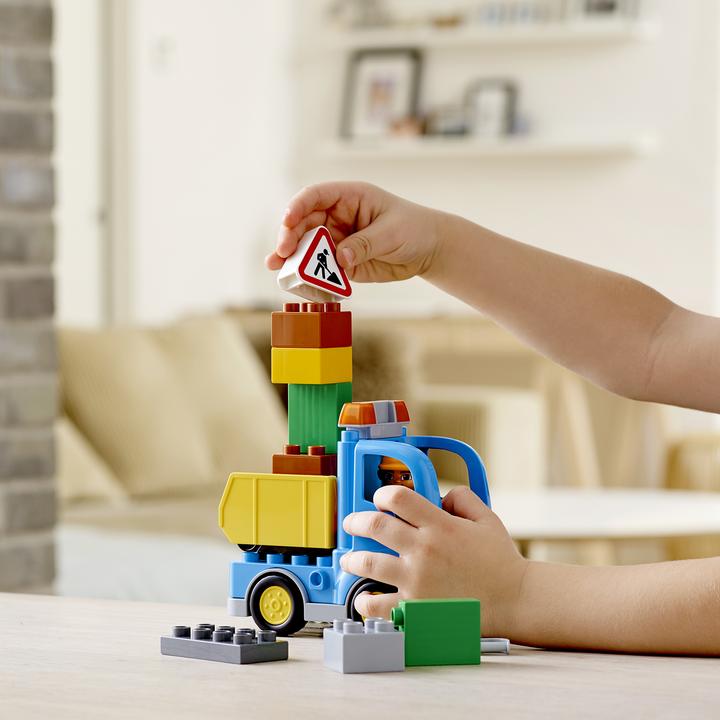 Produktbild LEGO DUPLO Bagger Lastwagen (10812)