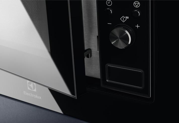 Immagine prodotto Electrolux LMS2203EMX Piano di lavoro Solo Microonde, acciaio inox (20 l)