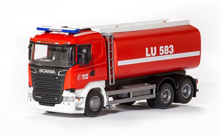 Image du produit Emek 1:25 Camion de pompiers avec char SCANIA