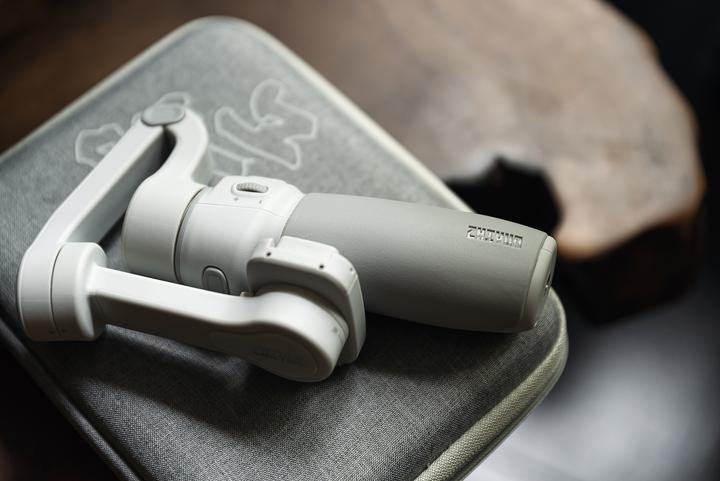 Image du produit Zhiyun Smooth Q4 Combo (Smartphone, 0.28 kg)