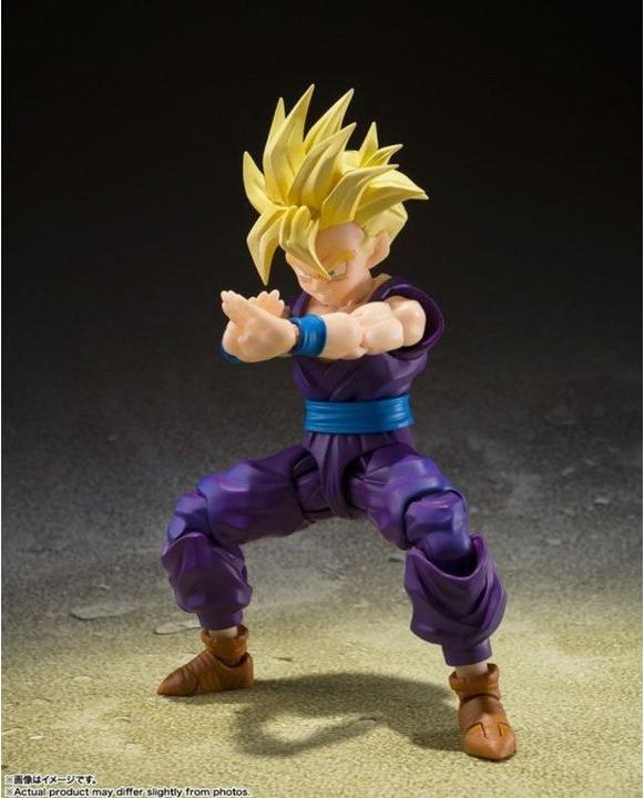 Actual product image Tamashii Nation Dragon Ball Z S.H. Super Saiyan Son Gohan - The Warrior Who Surpassed Goku