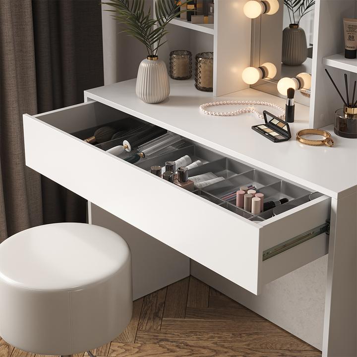 Actual product image Vicco Alexa (93 x 40 x 147 cm)