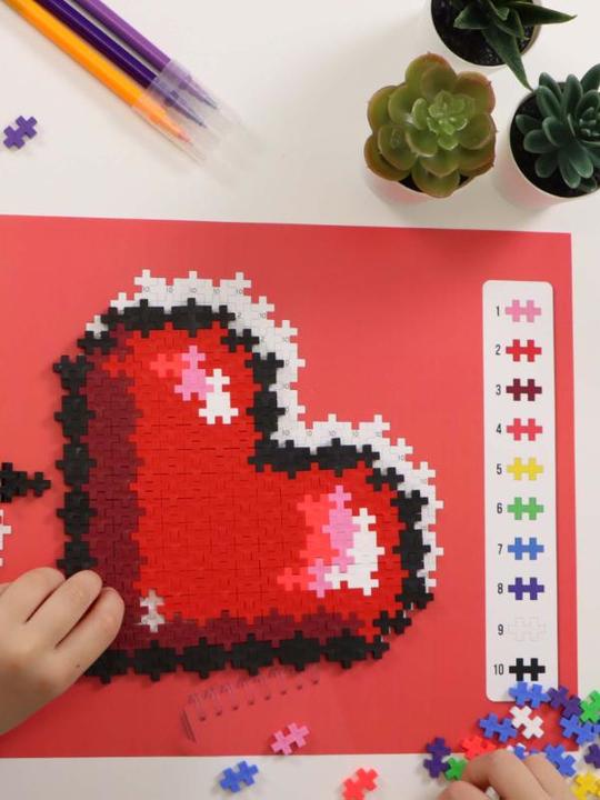 Actual product image Plus-Plus Creative building blocks puzzle heart (250 pieces)