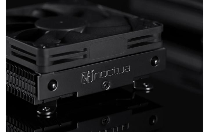 Actual product image Noctua NH-L9i-17xx chromax.black (37 mm)