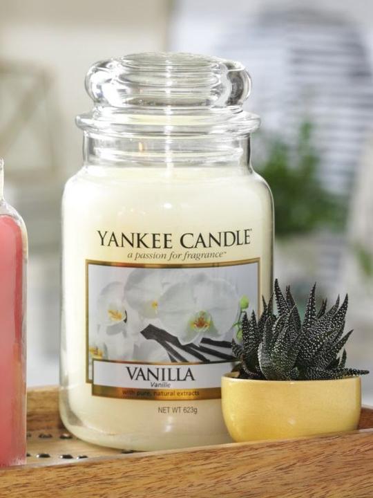 Actual product image Yankee Candle Vanilla (623 g)