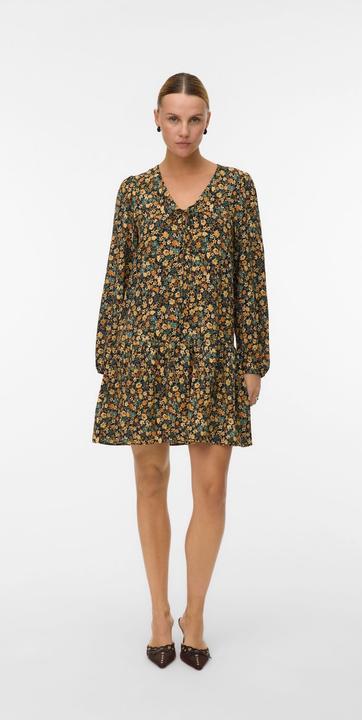 Actual product image Vero Moda AWSNORA Kurzes Kleid Kleid (S)