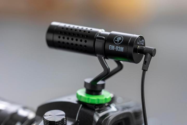 Actual product image Mackie EM-93M