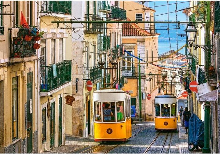 Actual product image Castorland C-104260-2 Lisbon Trams,Portugal, 1000 piece jigsaw puzzle, colourful (1000 pieces)