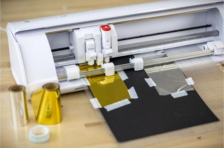 Produktbild Silhouette Schneideplotter Cameo 5a Weiss