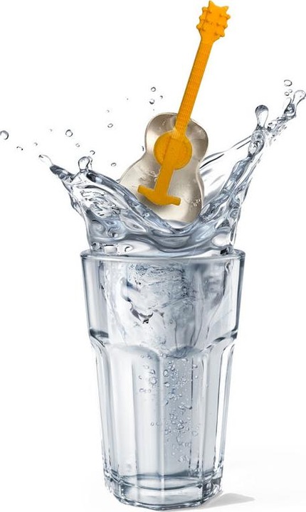 Actual product image Winkee Rockin' Guitar Ice Mold - Ice cube tray