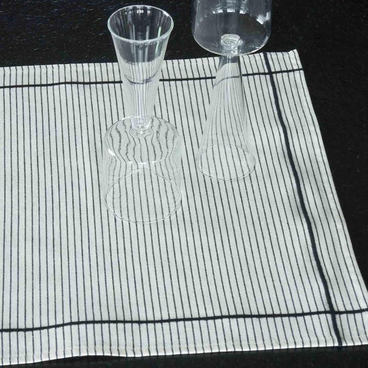 Actual product image La cerise sur le gâteau Léonie (x2) (2 pcs., 50 x 40 cm)