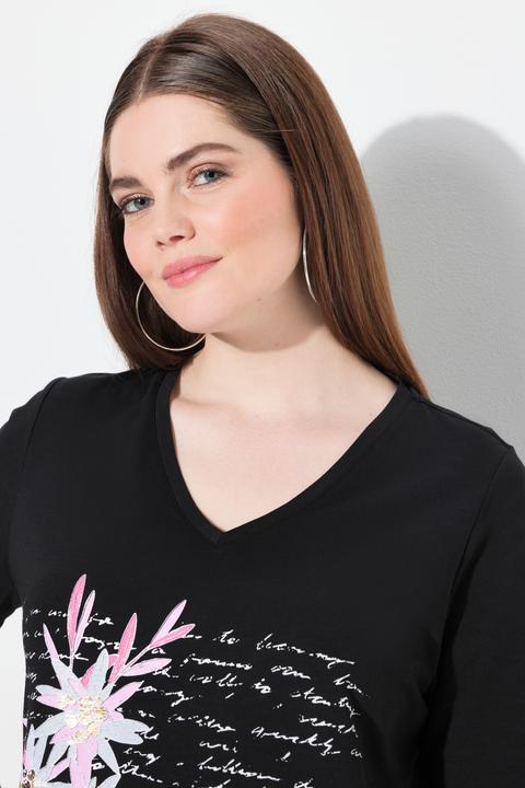 Image du produit Ulla Popken T-shirt à imprimé esprit traditionnel bavarois. Manches courtes et col en V. Coupe Classic (56)