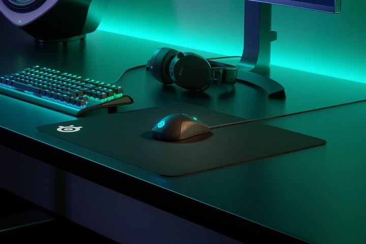 Actual product image SteelSeries QcK+ (L)