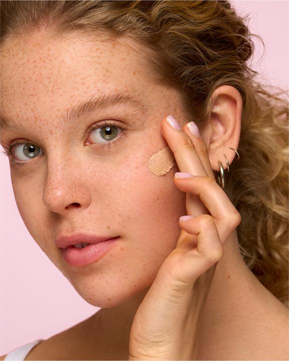 Actual product image Maybelline New York Instant Perfector 4-in-1 (1 Light)