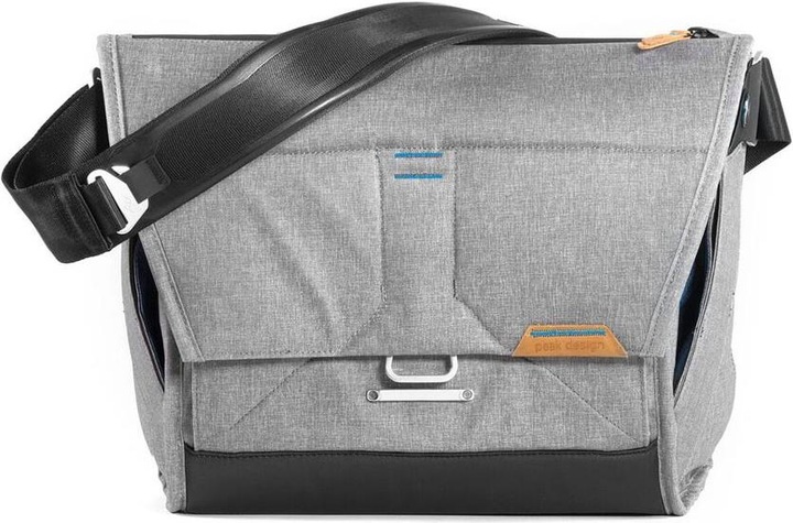 Image du produit Peak Design Everyday Messenger 15" Frêne (Sac à bandoulière pour appareil photo)