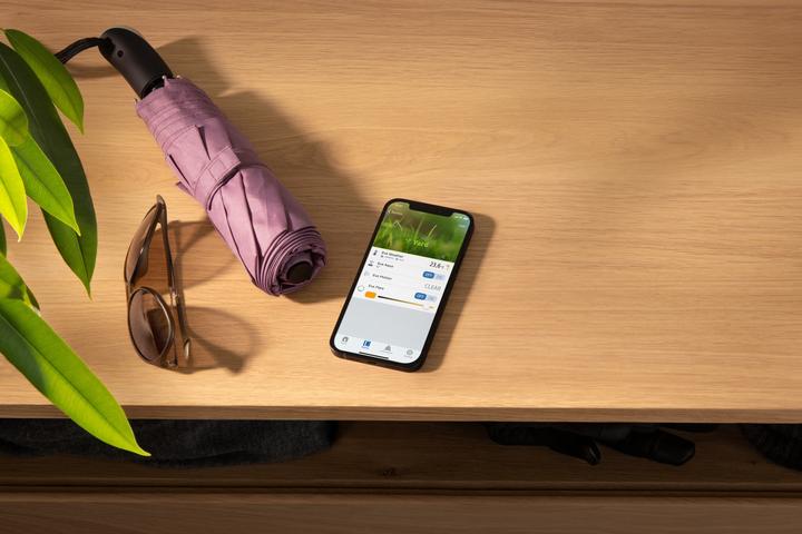 Actual product image Eve Weather (Matter)