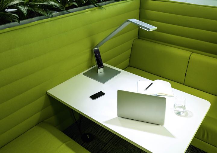 Actual product image Luctra Table mount (680 lm)