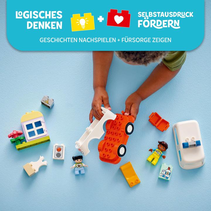 Actual product image LEGO Rettungswagen mit Fahrer (10447)