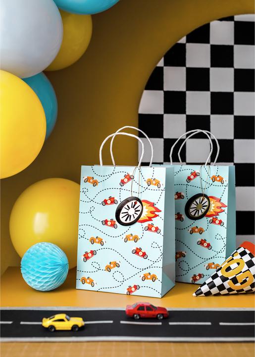 Actual product image Partydeco Car gift bag 10.5 x 18 x 25 cm (1x)