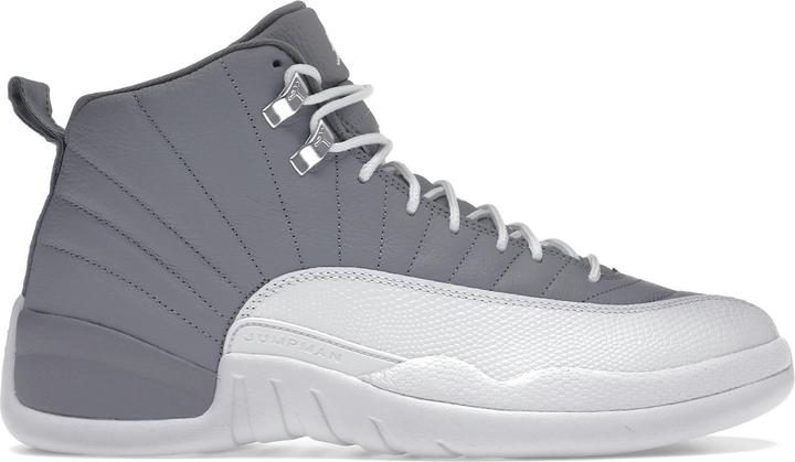 Actual product image Jordan 12 Retro Stealth (45.5)