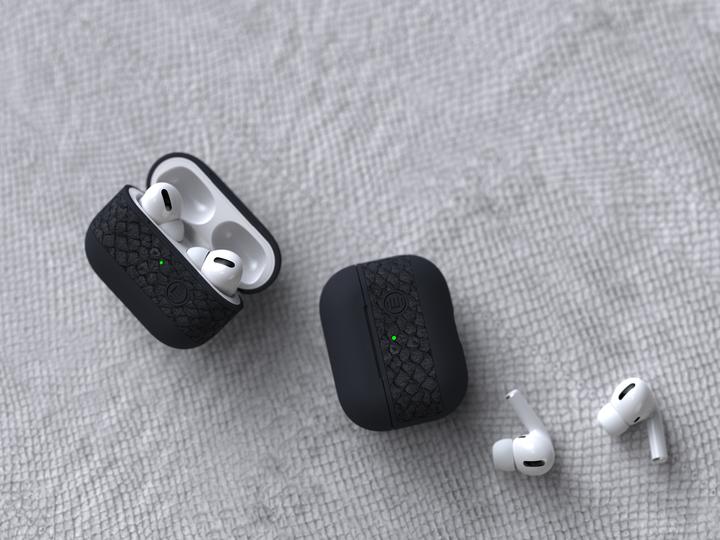 Actual product image Njord Hard Cover Vindur Case for Airpods Pro (Headphone bag)