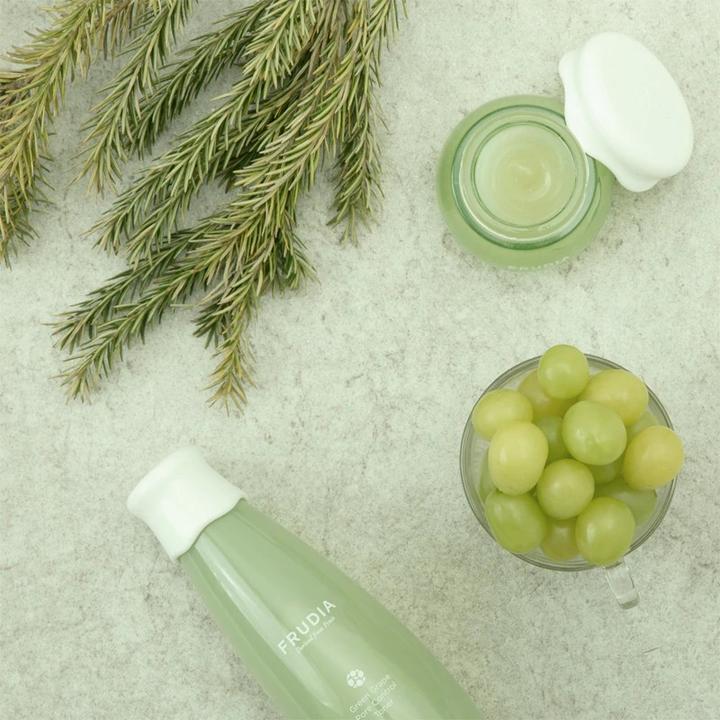 Actual product image Frudia Green Grape (24h cream)