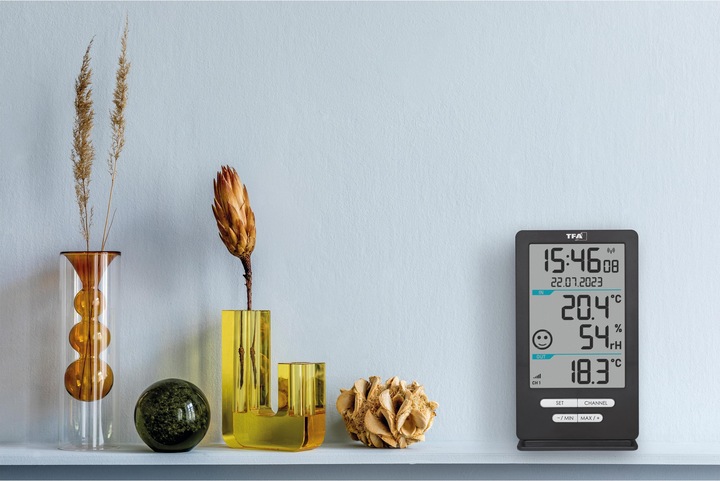 Actual product image TFA Radio thermometer