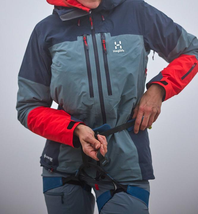 Produktbild Haglöfs Spitz GTX Pro Jacket Women Sunny Yellow/Magnetite (S)