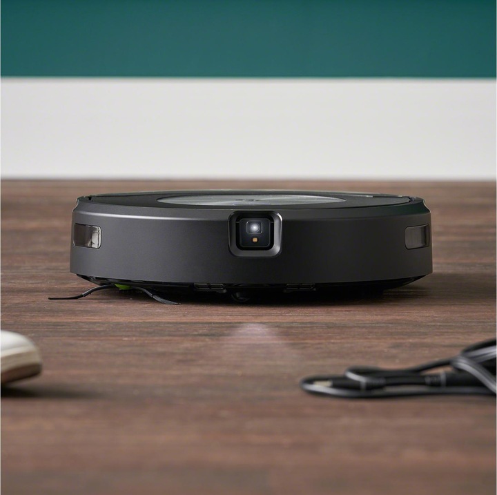 Image du produit iRobot Roomba Combo j7+ (Robot d'aspiration et de nettoyage)
