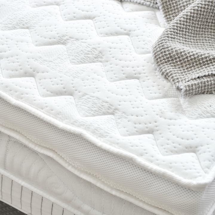 Image du produit Loberon Topper Danisar blanc (180 x 200 cm)