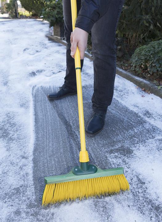 Actual product image Bümag Claw brushes, PPN bristles, yellow/green, working width 40 cm, screw connection, Ø handle... (1 pcs.)