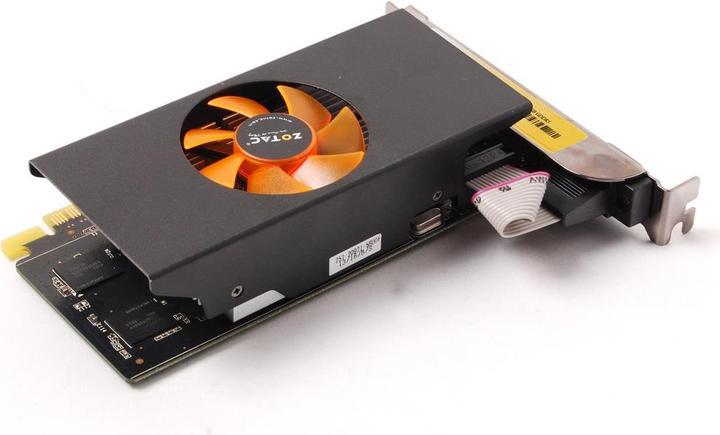 Produktbild Zotac GeForce GT 730 (4 GB)
