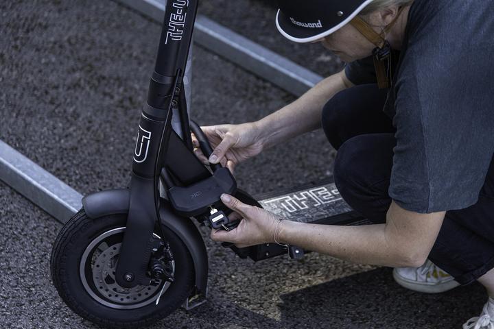 Actual product image HipLok D