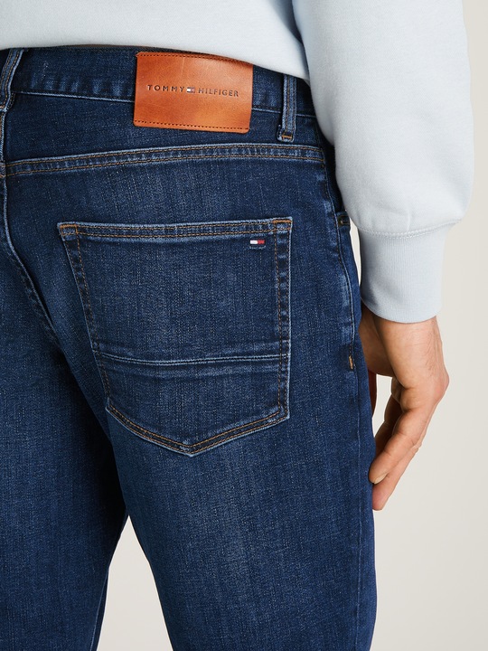 Produktbild Tommy Hilfiger Core Denton Dark Blue (W38/L36)