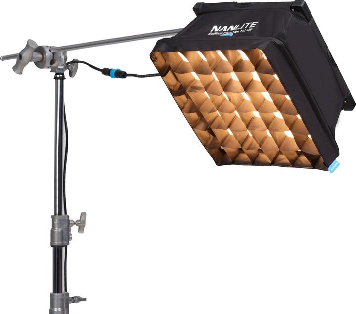 Actual product image Nanlite PavoSlim 60C (Studio light, Video light, Surface luminaire)