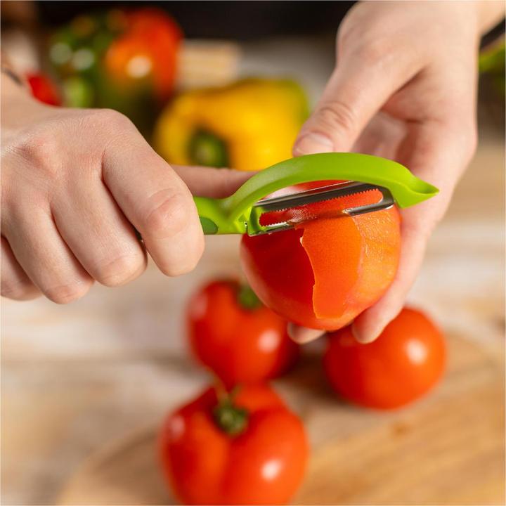 Actual product image Kuhn Rikon Peeler piranha swivel serrated green