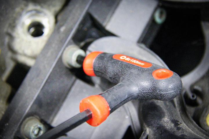 Actual product image BGS T-Handle L-Type Wrench Set T-Star tamperproof (for Torx) T10 - T50 9 pcs. (T-section)