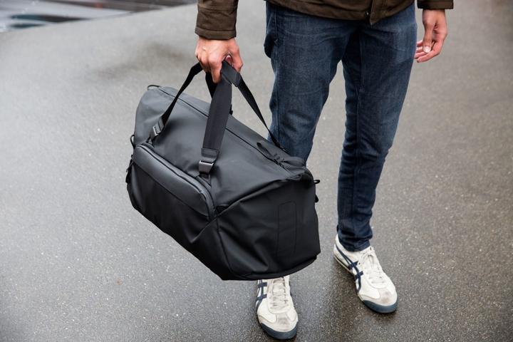 Actual product image Peak Design Travel Duffel 35L (Camera shoulder bag, 35 l)