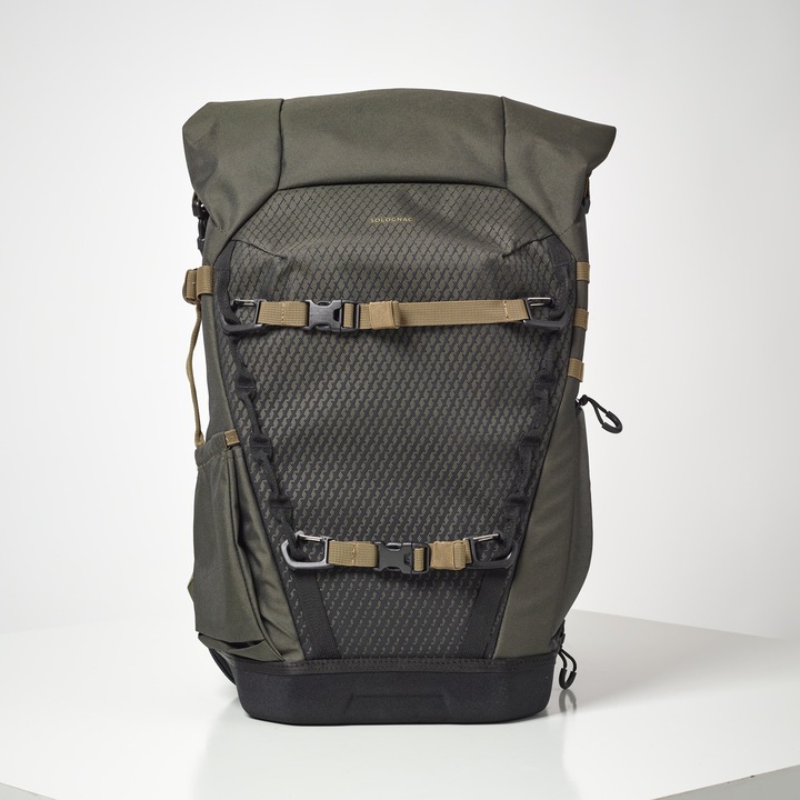 Actual product image Solognac CAMERA 900 (Camera shoulder bag, 35 l)