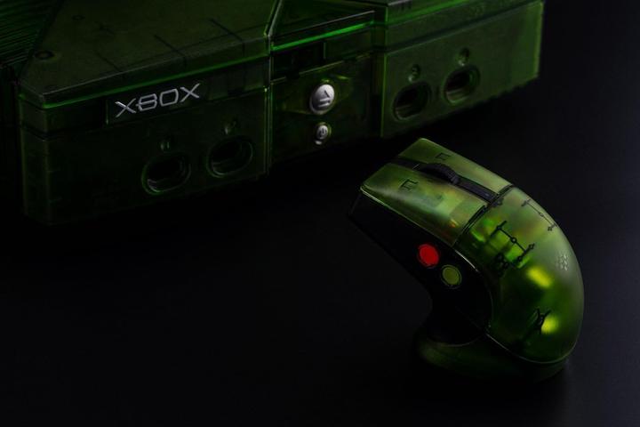 Image du produit 8bitdo Retro R8 Mouse Xbox Edition