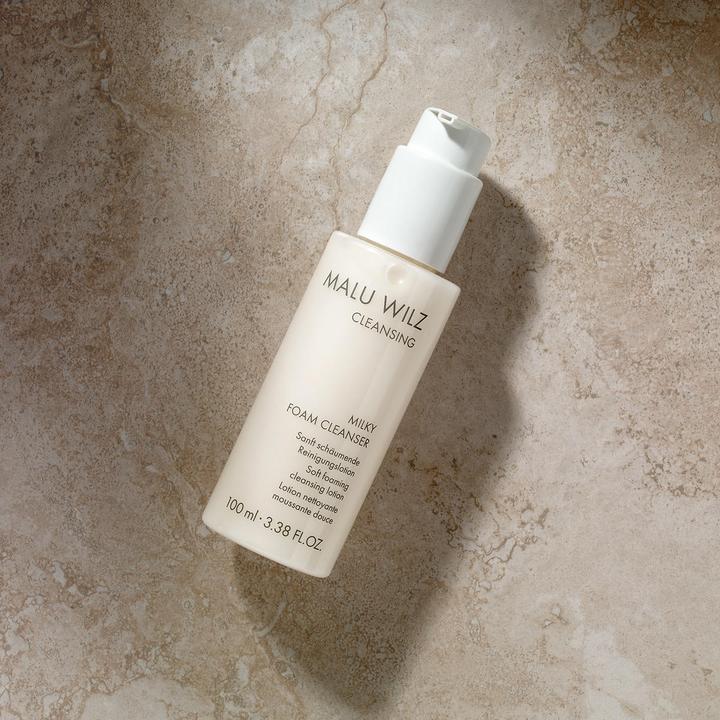 Produktbild Malu Wilz Cleansing Milky Foam Cleanser (Reinigungslotion, 100 ml)