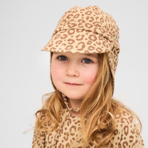 Actual product image Cloby Wende-Sonnenhut UPF 50+ Leopard Brown Sandy Beach