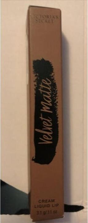 Victoria's Secret Color Perfection Velvet Matte Liquid Lip Cream