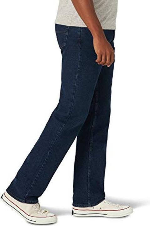 Actual product image Wrangler Authentics Classic Five Pocket Regular Fit (W33/L33)