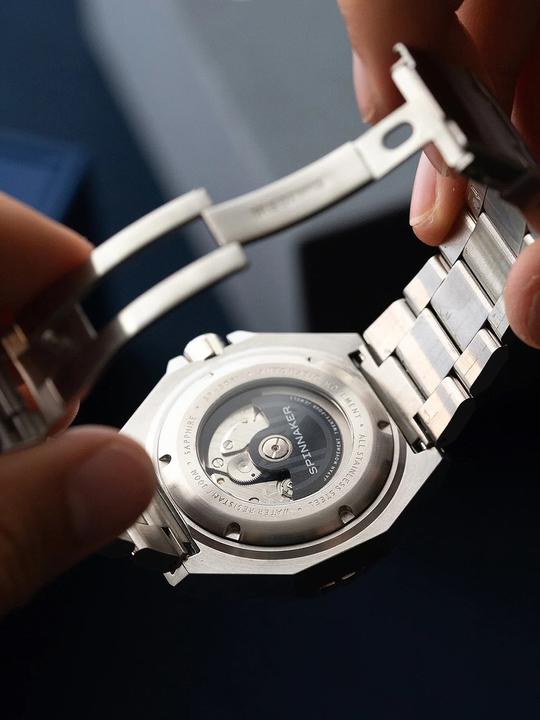 Produktbild Spinnaker SP-5081-DD Dumas Automatik Herrenuhr 44mm 30ATM (Taucheruhr, 44 mm)